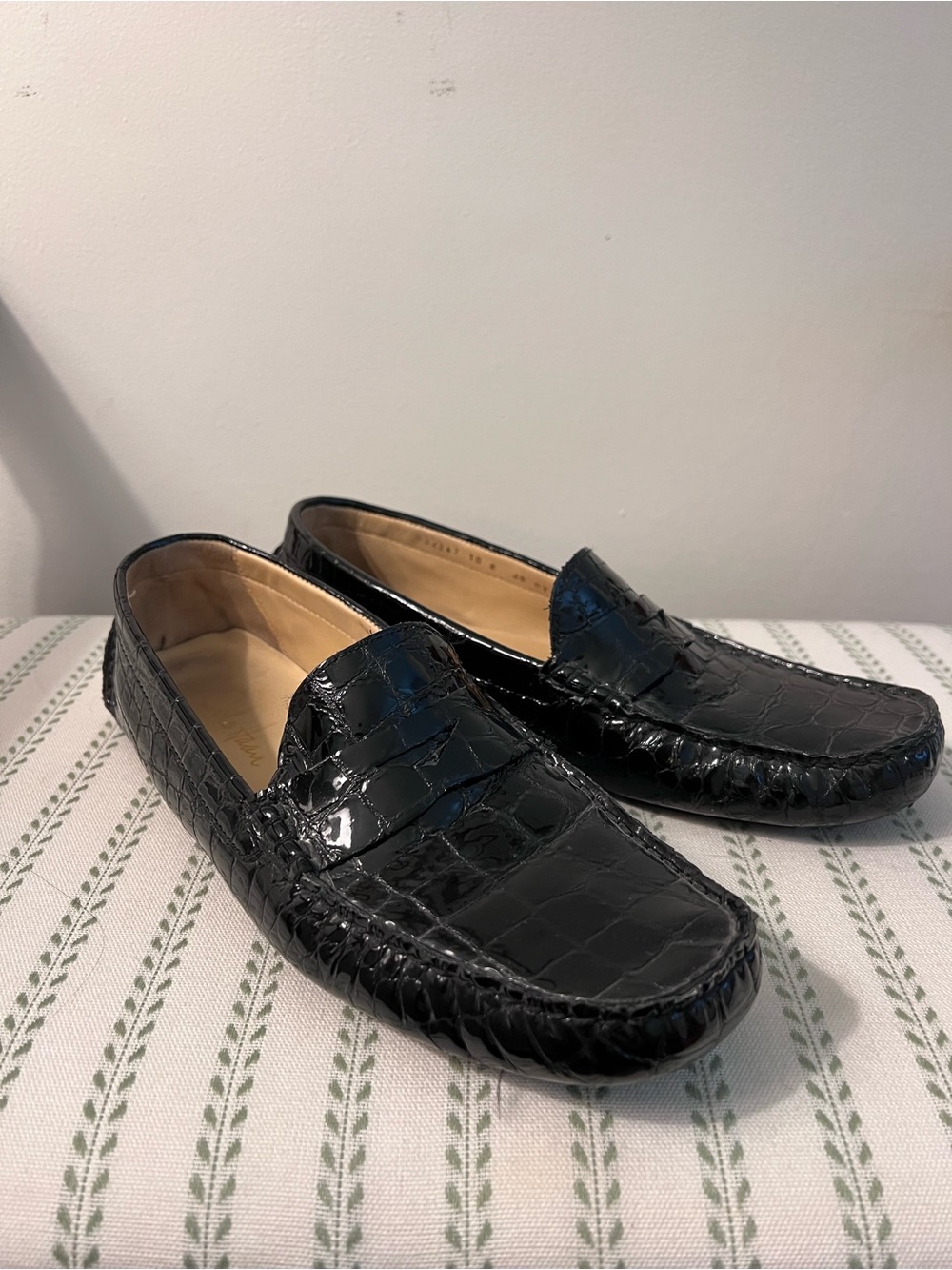 Women’s Croc-Embossed Leather Penny Loafers